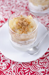 Homemade apple compote on yoghurt with amarettini crumbs - ODF000591