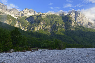 Albanien, Albanische Alpen, Berggipfel über dem Valbona-Tal, Valbona-Nationalpark - ES000633