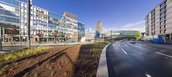 Germany, Hesse, Frankfurt, European Quarter, Modern office buildings - AMF001047