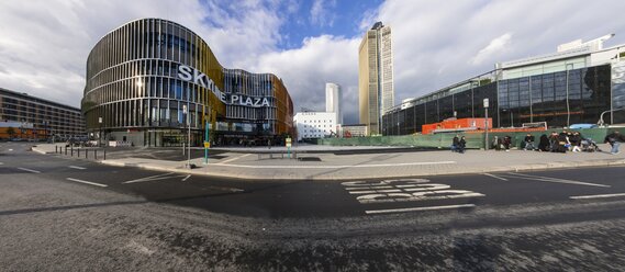 Deutschland, Hessen, Frankfurt, Europaviertel, Skyline Plaza und Messeturm, - AMF001033