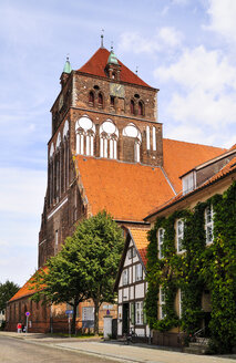 Germany, Mecklenburg-Western Pomerania, Greifswald, St. Mary's Church - BT000053