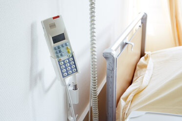 Germany, Freiburg, Emergency phone in hospital room - DHL000140
