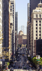 USA, California, Downtown of San Francisco with street - OT000003