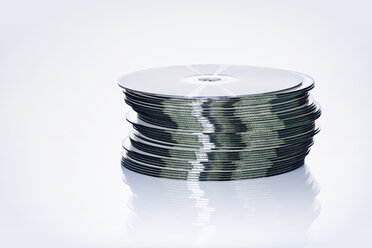 Stack of storage discs - STKF000553