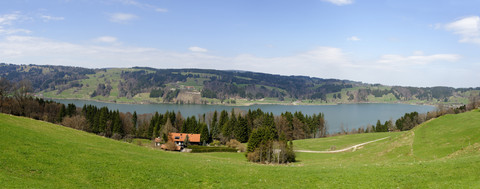 Deutschland, Oberbayern, Schwaben, Allgäu, Blick zum Alpsee bei Immenstadt, lizenzfreies Stockfoto