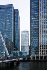 UK, London, Docklands, One Canada Square Gebäude im Finanzviertel - DISF000182