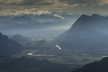 Austria, Tyrol, Inn valley, View to Inn river, autumn - FFF001379