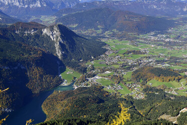 Germany, Bavaria, Upper Bavaria, Berchtesgadener Land, Schoenau at Koenigssee - LH000312