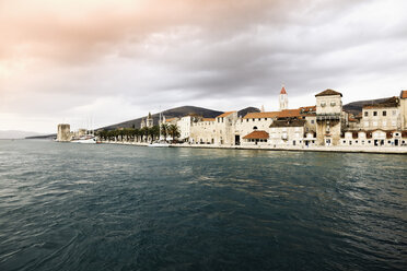 Kroatien, Trogir, Blick auf die Altstadt - MSF003053