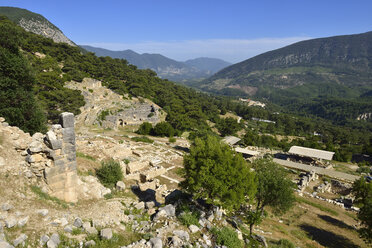 Turkey, Antalya Province, View over archaeological site of Arykanda and Taurus Mountains - ES000758