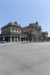 Italien, Ligurien, Genua, Piazza Giuseppe Verdi, Blick auf die Stazione Brignole - AMF001254