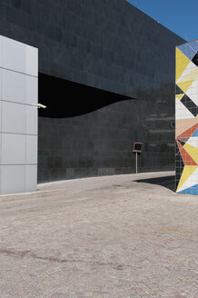 Deutschland, Nordrhein-Westfalen, Düsseldorf, Teil der Fassade von K20, Kunstsammlung Nordrhein-Westfalen - VI000033
