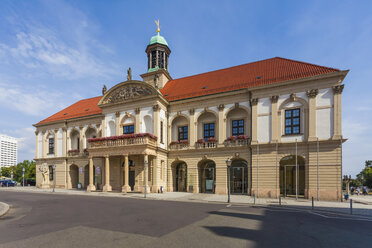 Deutschland, Sachsen-Anhalt, Magdeburg, Alter Markt mit altem Rathaus - WDF002070