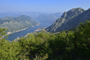Montenegro, Crna Gora, Kotor, View over bay - ES000815