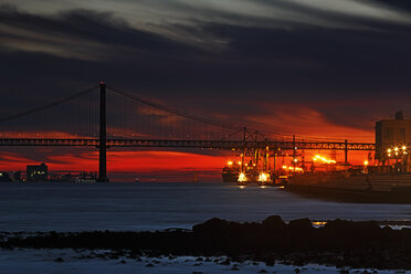 Portugal, Lisbon, Belem, view to Ponte 25 de Abril at afterglow - BIF000140