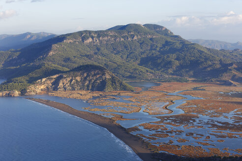 Türkei, Dalyan, Iztuzu Strand mit Dalyan Delta - SIEF004759