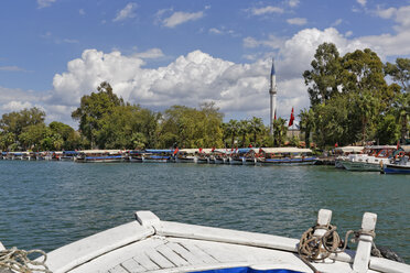 Turkey, Dalyan, Tourboats on Dalyan River - SIE004743