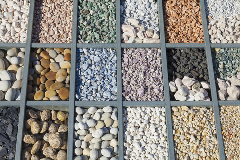 Germany, natural stones, different pebbles and grit - WDF002112
