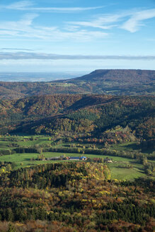 Germany, Baden Wuerttemberg, landscape, forest in autumn, view to Albtrauf - ELF000668