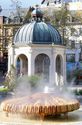 Deutschland, Hessen, Wiesbaden, Therme - MHF000243