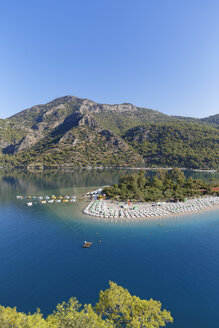 Türkei, Lykien, Strand und Lagune von Oeluedeniz - SIEF004881