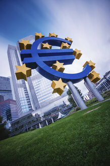 Germany, Hesse, Frankfurt, European Union sign in front of European Central Bank building - WA000026