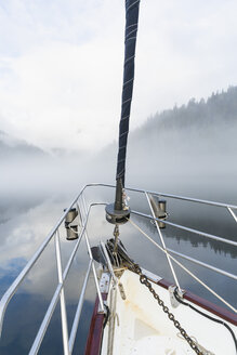 Kanada, Britisch-Kolumbien, Khutzeymateen-Tal, Khutzeymateen Provincial Park, Segelschiff - FO005418