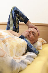 Old man awakening - LAF000384