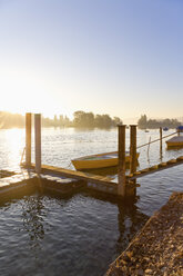 Switzerland, Thurgau, jetty at Stein am Rhein in the morning - MSF003179