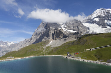 Schweiz, Berner Oberland, Grindelwald , Blick auf die Jungfraubahn - WW002924