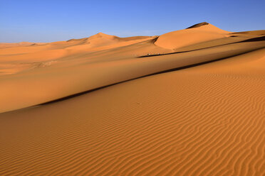 Algeria, Sahara, Tassili N'Ajjer National Park, View of sand dunes of Tehak - ES000856