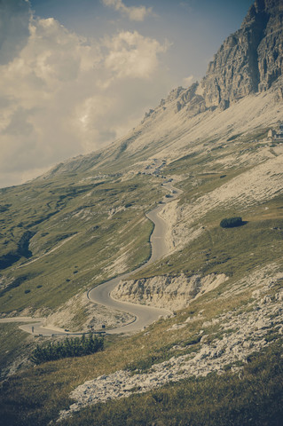 Italy, Province of Belluno, Veneto, Auronzo di Cadore, mountain road near Tre Cime di Lavaredo stock photo