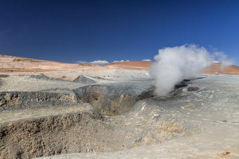 Südamerika, Bolivien, Atacamawüste, Altiplano, Geysir Sol de Manana - STSF000265