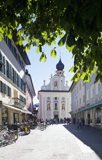 Italien, Südtirol, Innichen, Altstadt und Pfarrkirche St. Michael - WWF003150