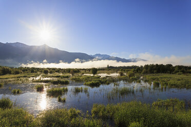 Kanada, British Columbia, Landschaft am Yellowhead Highway - FOF005463