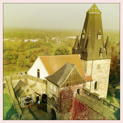 Blick auf den Turm der Burg Bentheim, Deutschland, Niedersachsen, Bad Bentheim - SEF000129
