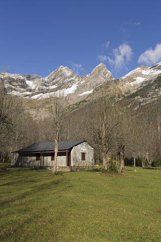 Spanien, Nationalpark Ordesa y Monte Perdido, Geschlossene Bar, lizenzfreies Stockfoto