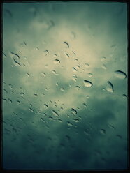 himmel, Wolken, Regen, Regentropfen, bewölkt, grau, Niederlande - FMKF001132