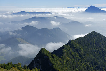 Germany, Upper Bavaria, Bavaria, Chiemgau Alps, Bergen, Teisenberg, Hoellen Mountains, Hochstaufen from Hochfelln - LB000478