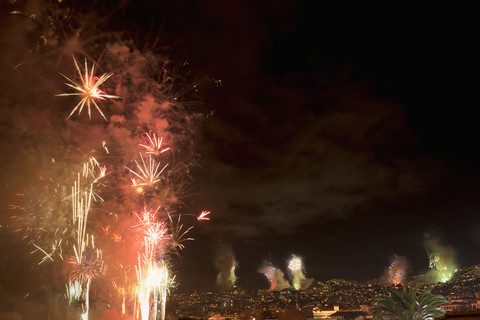 Portugal, Madeira, Funchal, Feuerwerk zu Silvester, lizenzfreies Stockfoto