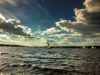 Sailing boats on Wannsee, Berlin, Germany - FBF000112