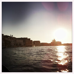 Venedig, Chiesa di San Giorgio Maggiore im Hintergrund, Bootsfahrt, Wahrzeichen, Italien - GSF000636