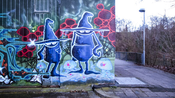 Graffiti, Staudamm, Vaihingen-Enz, Baden-Württemberg, Deutschland - SBDF000403