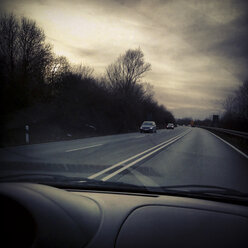 View through windshield, Germany, Lower Saxony, Biickeburg - HOHF000328