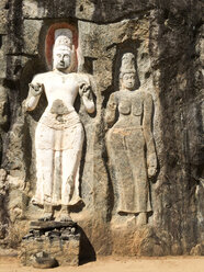 Buddha-Statuen im Buduruvagala-Tempel, Wellawaya im Bezirk Monaragala, Sri Lanka - DRF000382