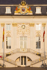 Deutschland, Nordrhein-Westfalen, Bonn, Teil der Fassade des alten Rathauses - WDF002177