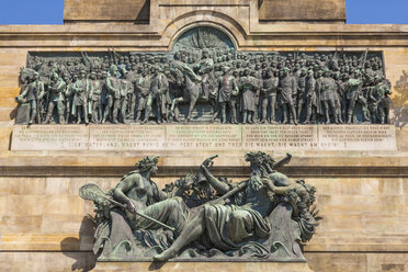 Deutschland, Hessen, Rüdesheim, Blick auf das Niederwalddenkmal, Relief - WDF002205