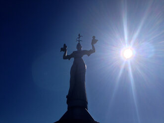 Imperia-Statue im Gegenlicht, Deutschland, Baden-Württemberg, Konstanz - JEDF000083