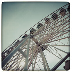 Germany, Hamburg, Ferris Wheel - KRPF000136