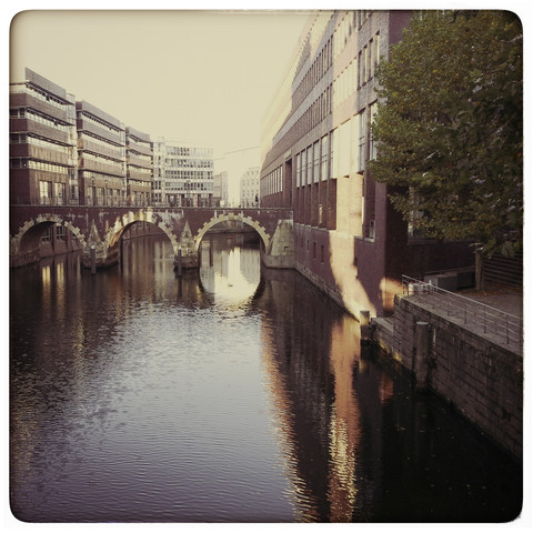 Deutschland, Hamburg, Szene aus dem Stadtzentrum, lizenzfreies Stockfoto